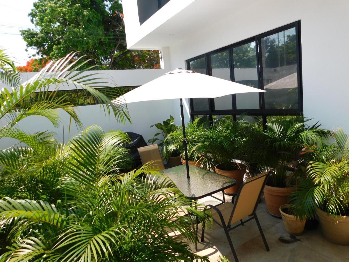 Апартаменты Oasis Urban Retreat Канкун Экстерьер фото