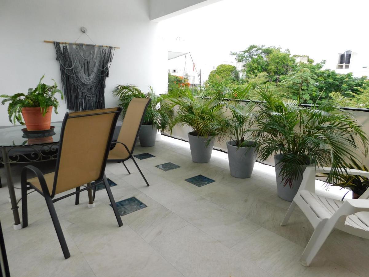 Апартаменты Oasis Urban Retreat Канкун Экстерьер фото
